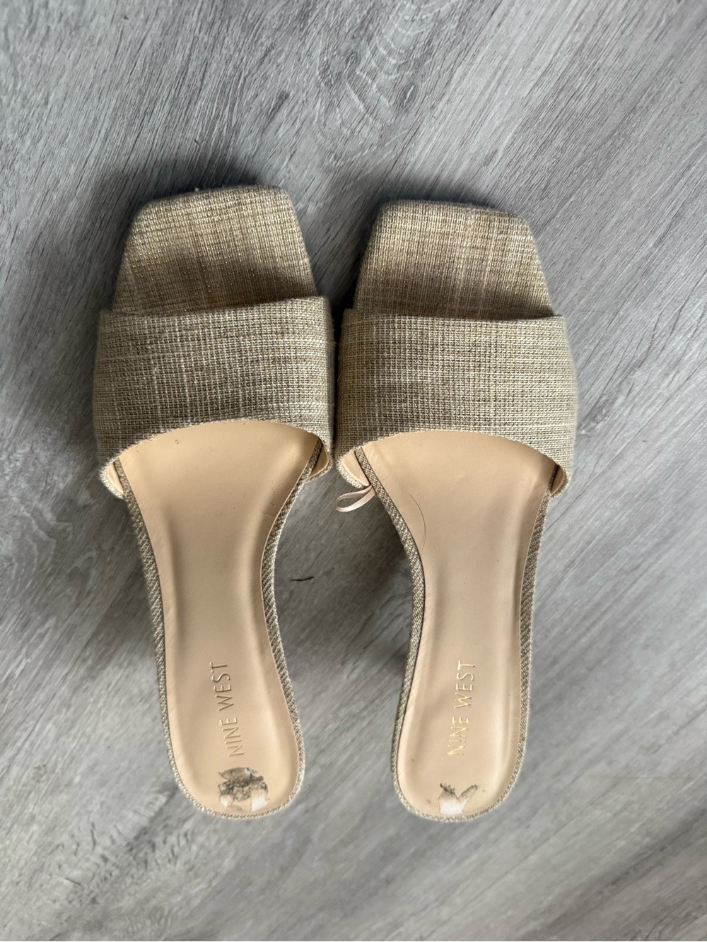 Nine West Beige/Tan Open-Toe Slide Mules